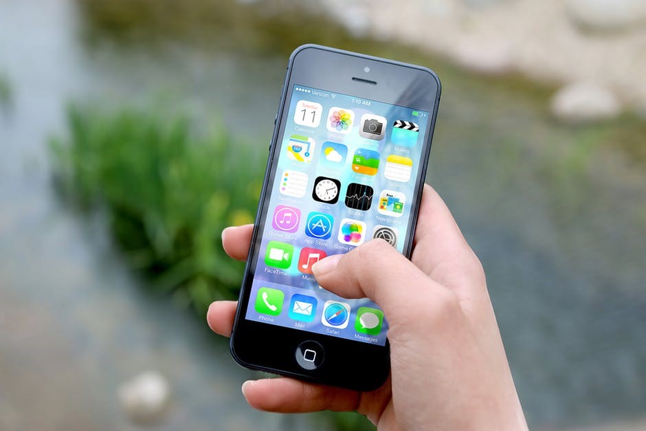 Travel Helpers for Stress-Free Trips Top 5 apps for travelers